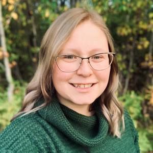 Meet your Posher, Jillian